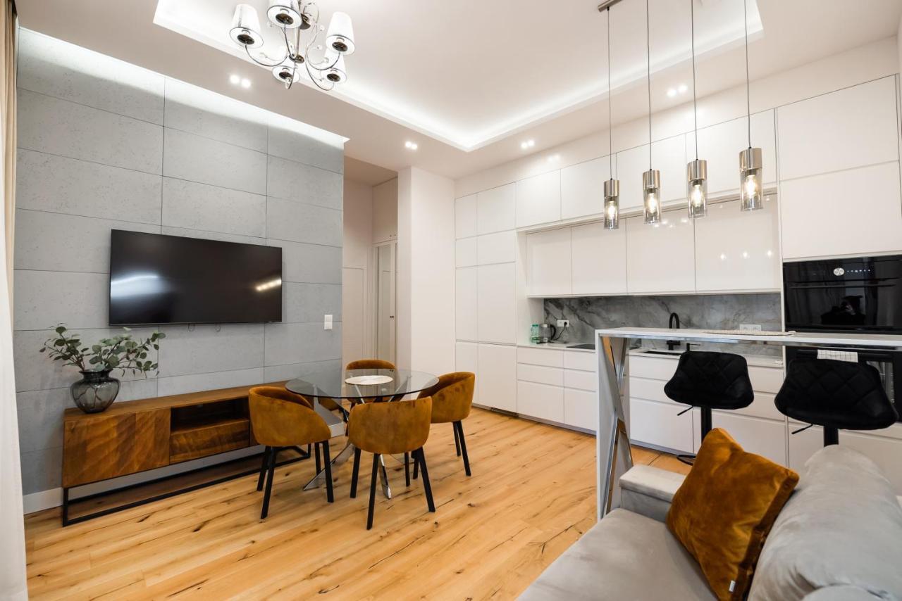 Zlota Sophisticated Apartment 华沙 外观 照片